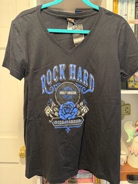 LG Black V-Neck Tee with Turquoise Hanger Accent